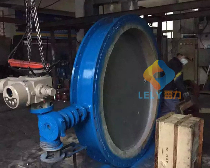 1米8大口徑的電動(dòng)高溫蝶閥生產(chǎn)圖2 1米8大口徑的電動(dòng)高溫蝶閥生產(chǎn)圖2
