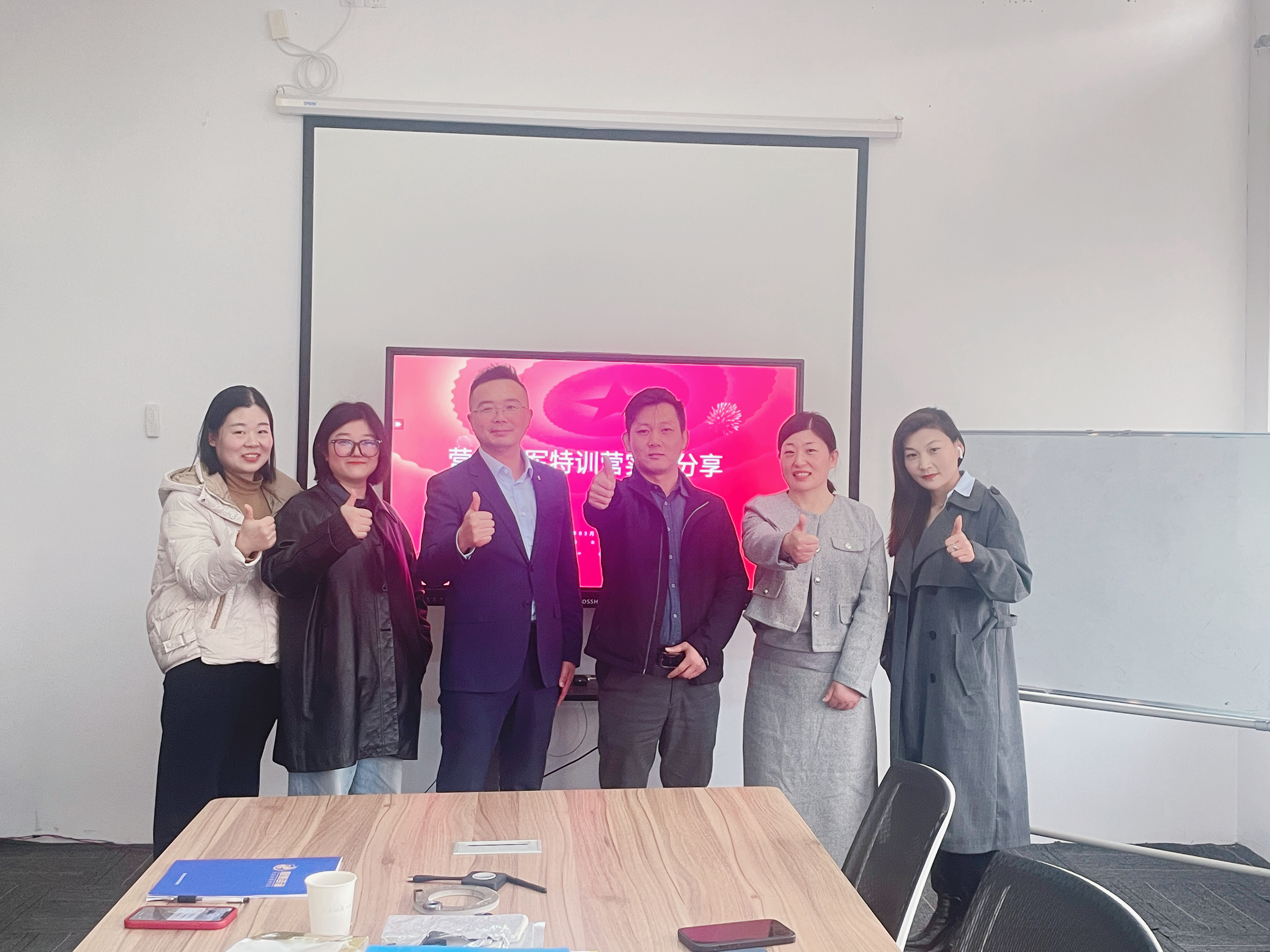 雷力閥門市場一部成員.jpg 雷力閥門市場一部成員.jpg